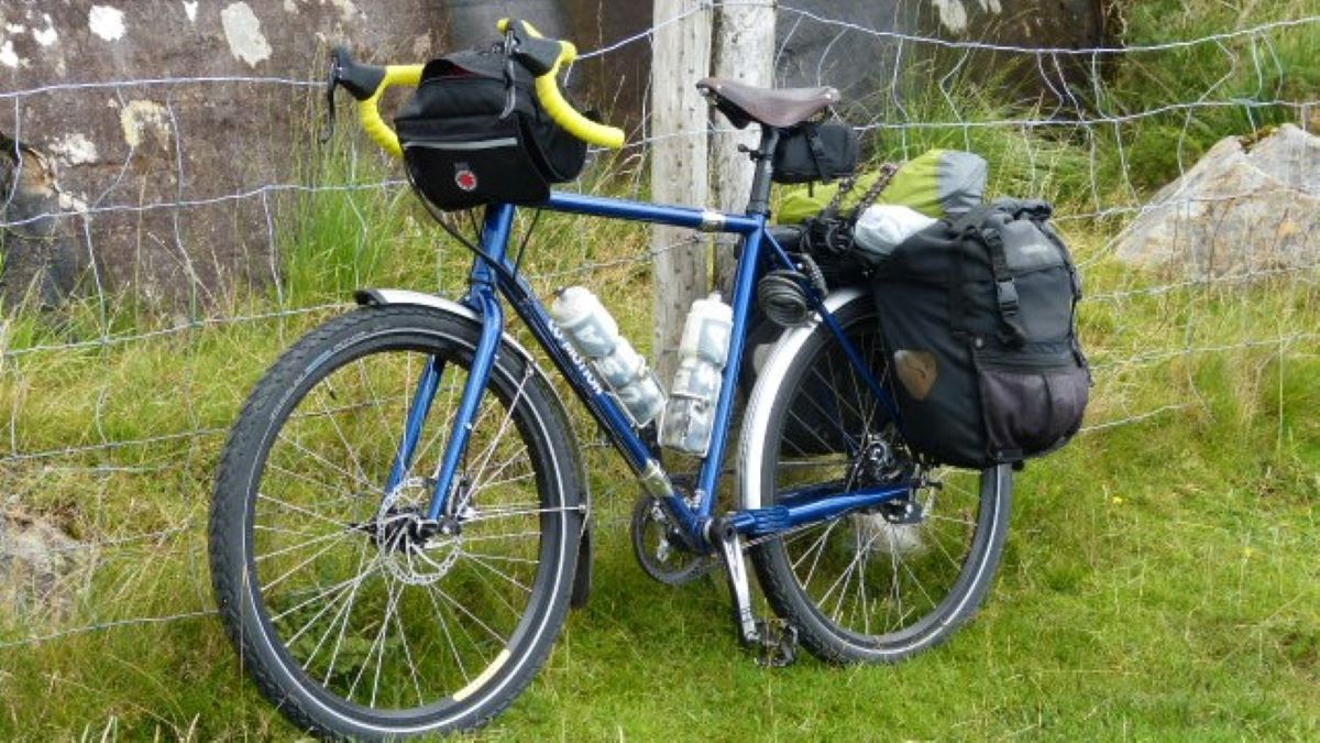 ziel Oproepen Cursus Cyclist Uses inReach for Bike Tour Gone Awry | Garmin